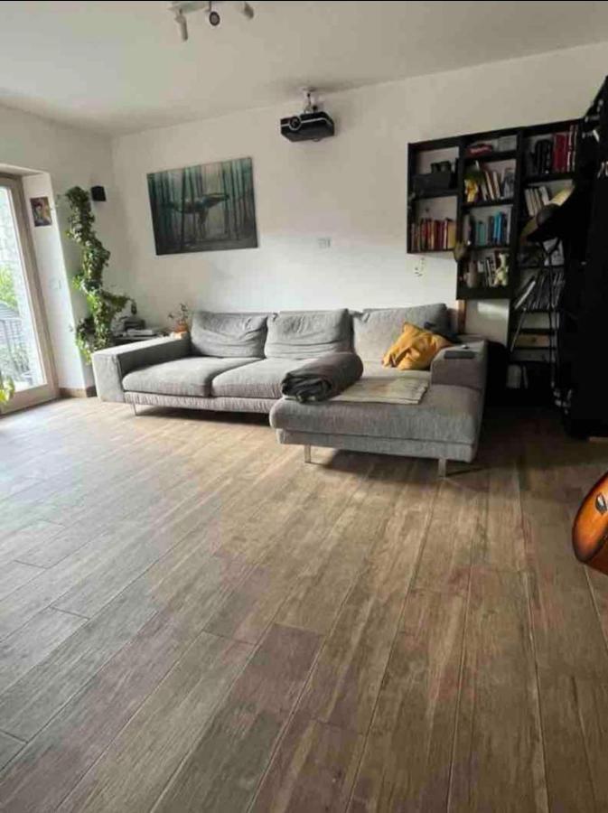 Luce Private Deluxe Apartment Near The Station Tirano Eksteriør billede